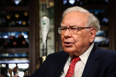 Warren Buffett admits his original philanthropic plans were not 'feasible'—he’s instead left his three kids $500 million a year to give away