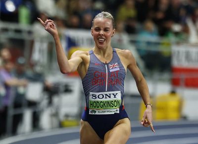 Keely Hodgkinson storms to 800m title on golden night for Great Britain at World Indoor Championships