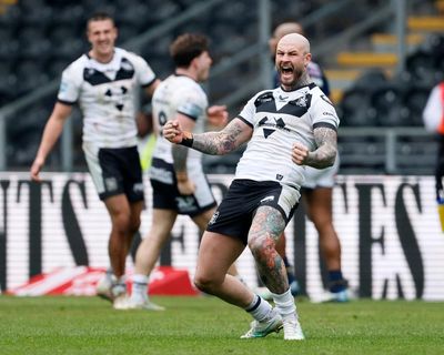 Hull FC turn tide and tame Leeds before era-defining moment for Super League