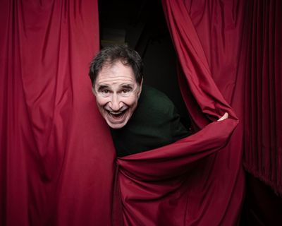 ‘I’m a big bear. I lumber’: showbiz superstar Richard Kind on delivering performances you can see from space