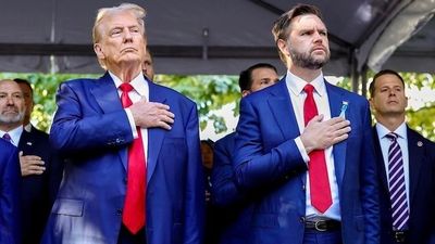 As Trump celebrates Robert Mueller’s death, an old clip of JD Vance resurfaces, highlighting this administration’s hypocrisy