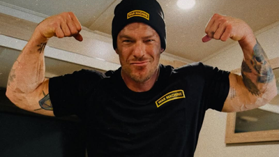 Who Is Reacher Star Alan Ritchson Allgedlt Caught Punching Neighbour on Video? Exploring His Past Trauma & Mental Health Battles