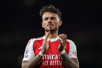 Ben White returns to England squad as Eberechi Eze and Jarell Quansah withdraw