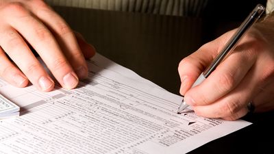 I Asked ChatGPT Which Tax Credits Matter Most for Middle-Class Families: Here’s What It Said