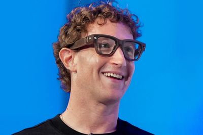 Google CEO Sundar Pichai Says AI Could Do His Job—Zuckerberg Is Already Testing It