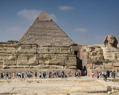 EasyJet bookings fall because of Iran war as boss warns of air fare rises