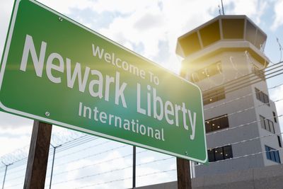 Newark Airport suspends flights after ‘burning smell’ in control tower