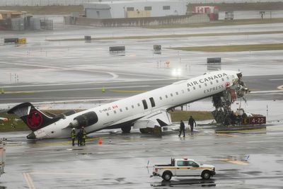 New York LaGuardia tragedy highlights air traffic control overstretch
