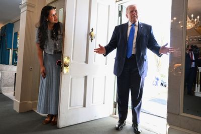 Trump tours Graceland and professes love for Elvis but seems stumped when asked his favorite song by The King