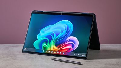 I loved gazing at the ultra-thin design of HP’s 2-in-1 OmniBook — but its OLED display captivated me even more