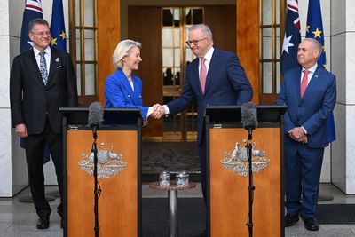 EU and Australia sign £5.2bn trade deal after eight years of negotiations