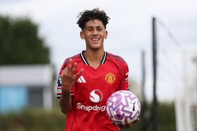 Manchester United set to hand JJ Gabriel first-team chance