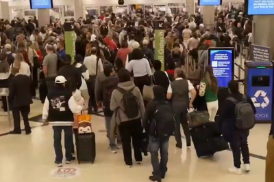 'Thank a Democrat,' Homeland Security's Airport Post Sparks Fury, as Republicans Block TSA Pay Again