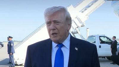 Is Donald Trump OK? Video Of President Shuffling Down Air Force One Stairs Sparks Row