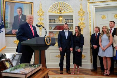 Trump swears in Noem’s replacement as Secretary of Homeland Security