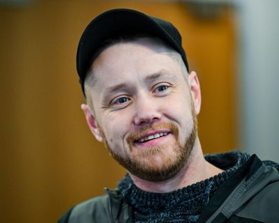 Man who talked down hospital bomber says would-be attacker asked for a cuddle