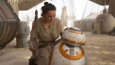 BB-8 puppeteer says the Star Wars sequels are "no more polarizing than the prequels were" and "in 10 years' time" they'll be loved like the prequels, too