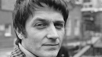 Pentangle drummer Terry Cox, who also played on David Bowie's Space Oddity, has died, aged 89