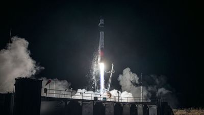 Rocket Lab launches Europe's 1st 2 'Celeste' navigation satellites (photos)