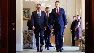 Minister handed 'super portfolio' after election gaffe