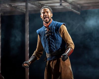 Henry V review – once more unto the breach at the RSC, as Alfred Enoch leads the charge