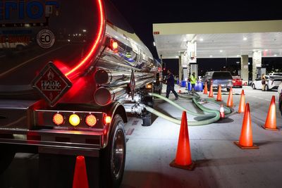 Soaring oil prices spark fear of global recession