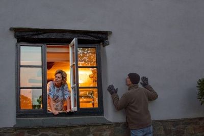 7 Subtle Signs Your House Is Being Targeted Before a Break-In