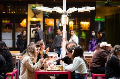 Sadiq Khan launches £400,000 fund to boost London al fresco dining this summer