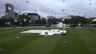 Rain dampens Shield final after Vics claim SA wickets