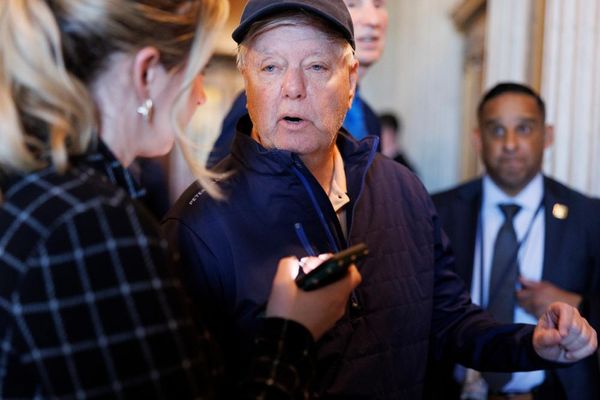 Republicans introduce bill to fund Iran war amid fight over DHS shutdown