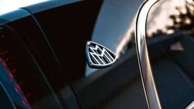 Mercedes-Benz's New Minivan Will Get The Maybach Treatment