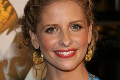 Sarah Michelle Gellar, Elijah Wood and cast of Ready Or Not 2 'evacuated' from Paris hotel fire