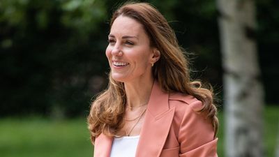 Kate Middleton's chic combination of straight-leg jeans, white trainers and a blazer is a time-saving formula for sunny spring