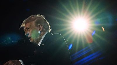 Trump says Tehran negotiators ‘begging’ for US deal to end Iran war