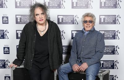 Sir Roger Daltrey makes surprise appearance as Robert Smith honoured at Teenage Cancer Trust shows