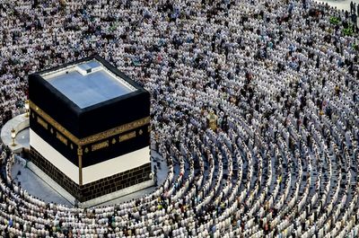 London police join forces with Traitors star to fight Hajj fraud