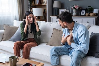Therapists Identify 5 Manipulative Phrases Used in Toxic Relationships