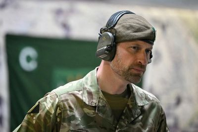 Prince William tells troops he may ditch beard for new trendy look