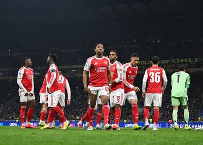 Manchester United 'eye deal for Arsenal star' as nine-man transfer shortlist emerges