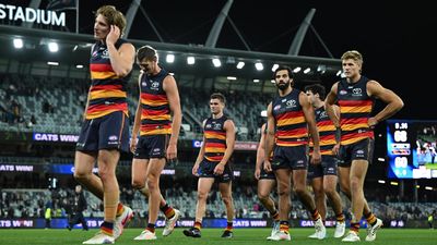 Crows won't change approach to fix slow starts