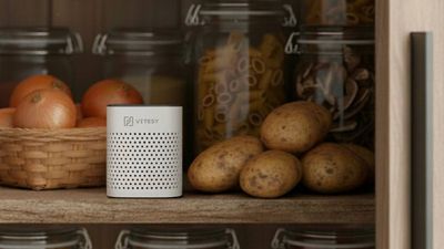 Hate having a smelly fridge? Vitesy’s new purifying gadget can fix that problem