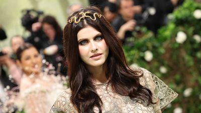 Circular Swimming Pools Are Fine, but Alexandra Daddario’s Sleek Alternative Is the Coolest Way to Go – It Rivals a Luxury Health Resort