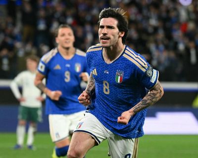 Tonali and Kean end Northern Ireland World Cup hopes to send Italy into playoff final