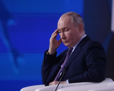 Putin asks oligarchs to donate to Russia’s dwindling defence budget