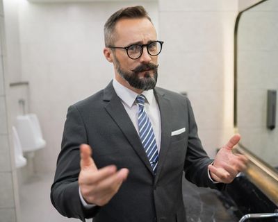 ‘What’s your favourite thing about me?’ How to deal with a conversational narcissist