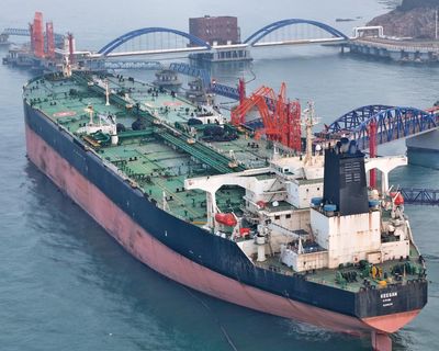 Wall Street hits six-month low and Dow falls into correction as Trump ‘appears to lose his grip on markets’ – as it happened