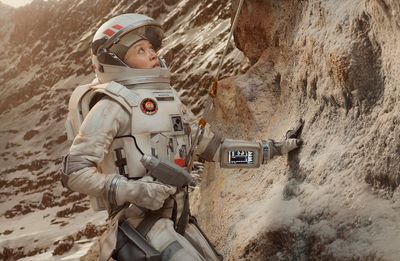 Why Apple’s Boldest Sci-Fi Show Had To Start The Martian Revolution