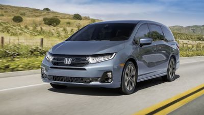 4 Minivans To Buy in 2026 That Will Last Throughout Retirement