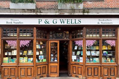 The best independent bookshops in the UK have been announced