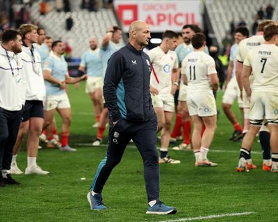 RFU stops short of delivering full backing for Borthwick but denies Farrell talks